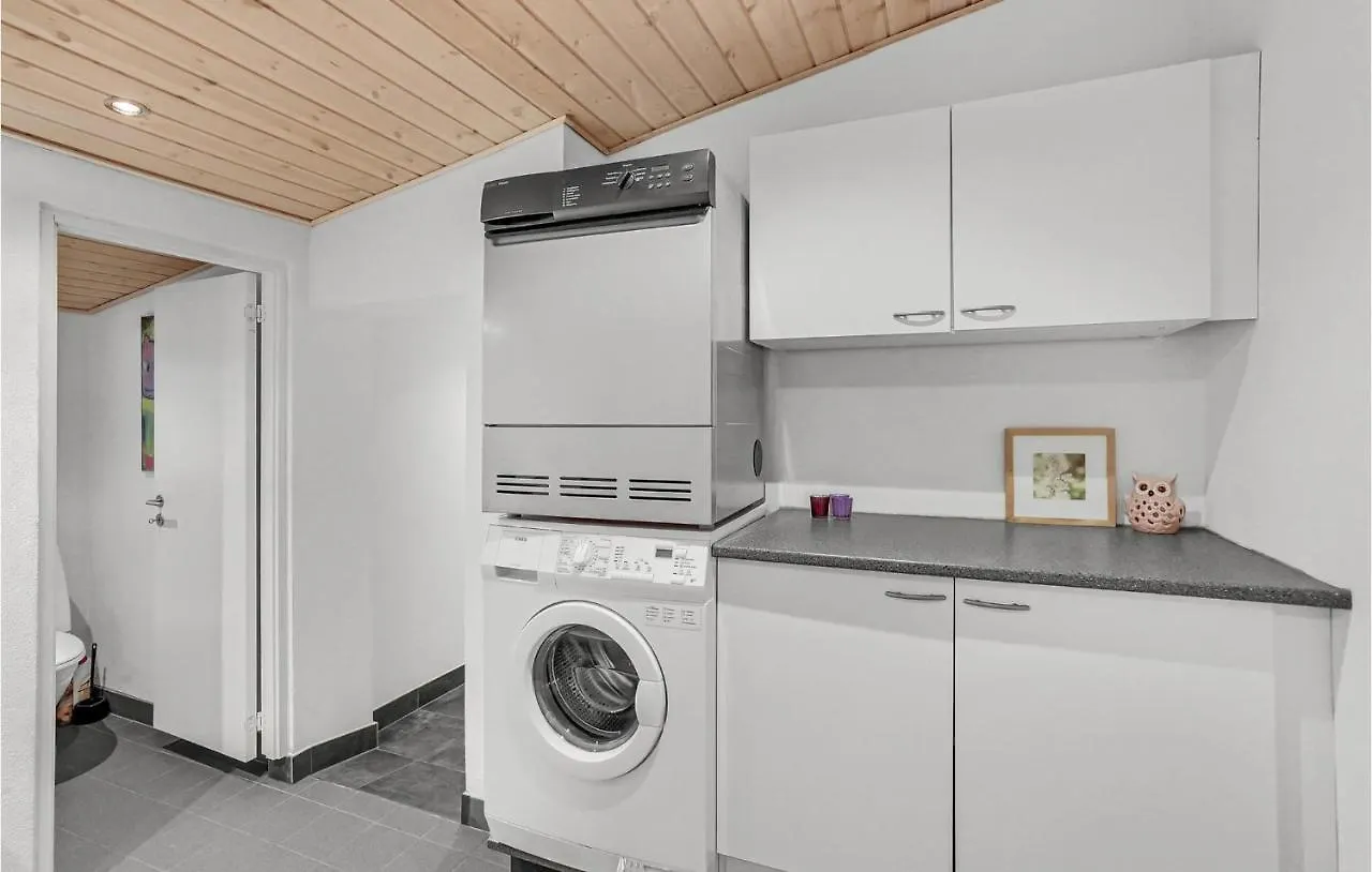 2 Bedroom Stunning Apartment In Billund